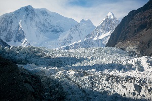Passu-Glacier